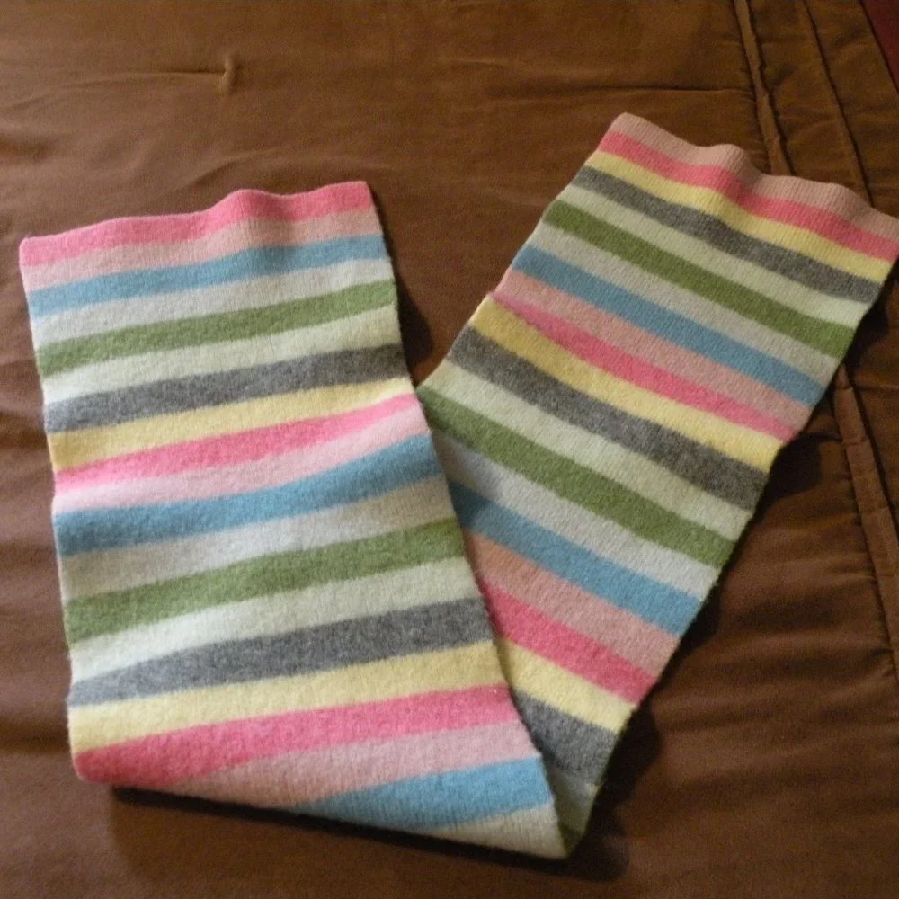 SCARF PARTY all kinds NWT/ NWOT - Picture 4 of 16